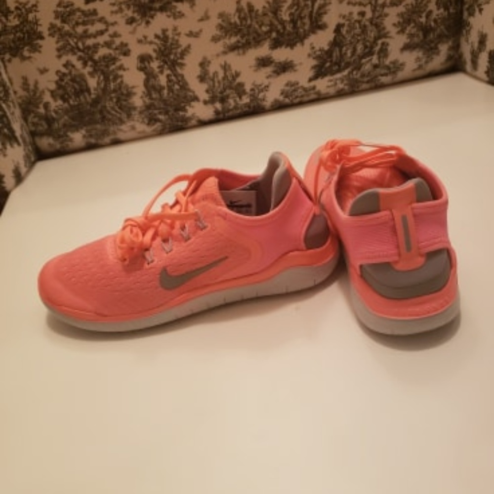 Nike Free Rn Women Nike Sneaker 942837-800 Pink